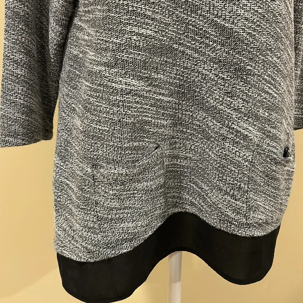 Talbots sweater - Picture 2 of 7